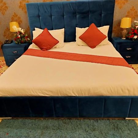 Westin Suites Lahore Rum bild